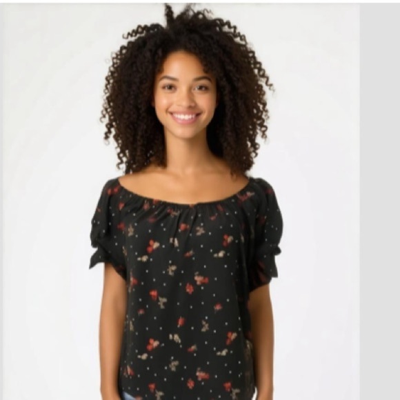 Ardene Tops - ARDENE off the shoulders black floral top Sz Large